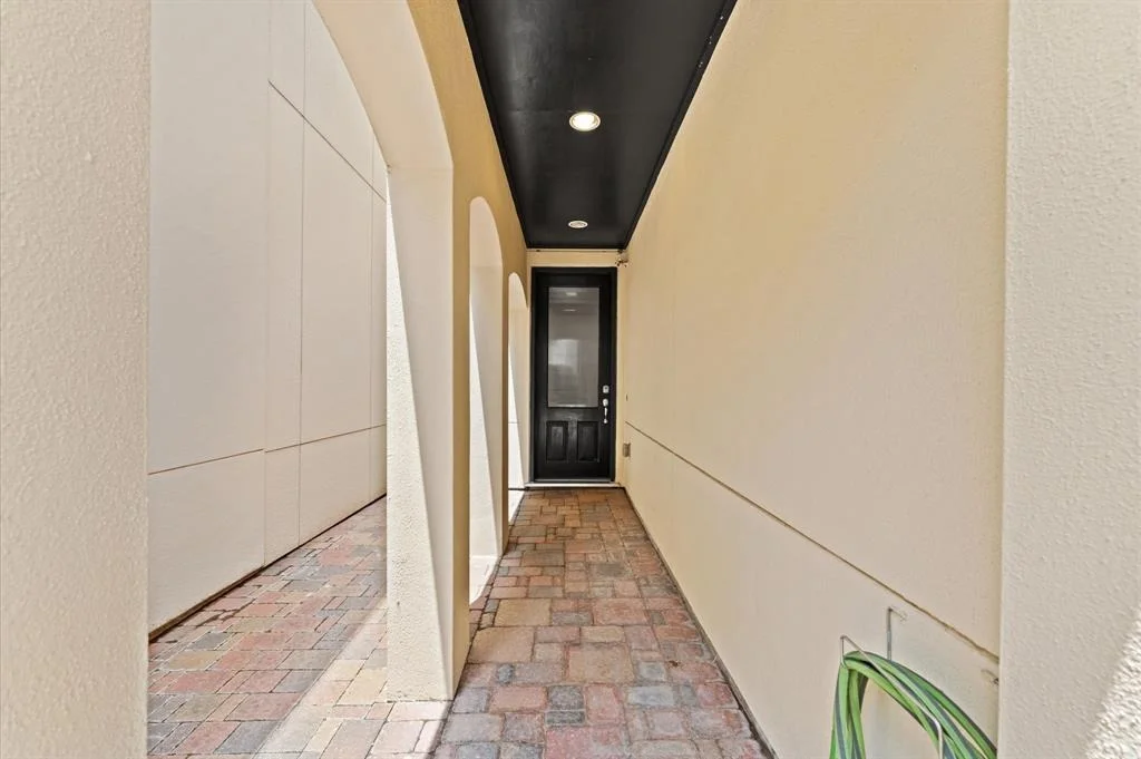 Photo of 1705 Upland Lakes