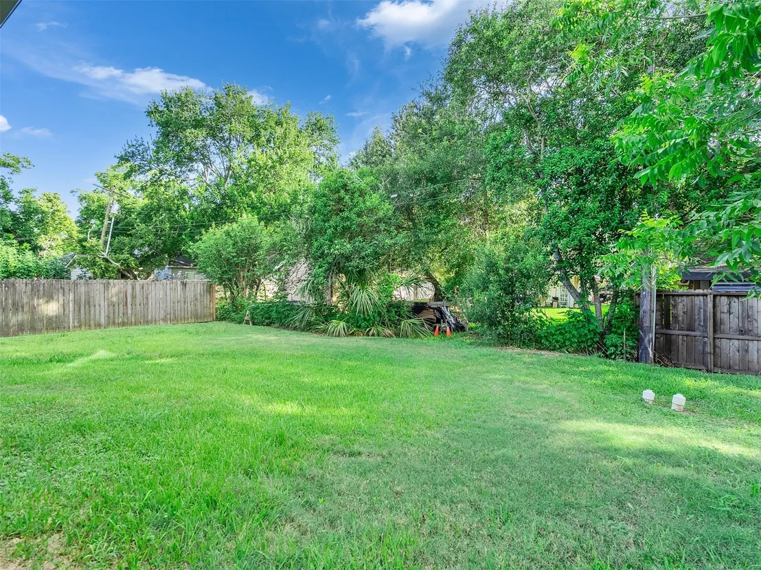 Photo of 4106 Hill Avenue