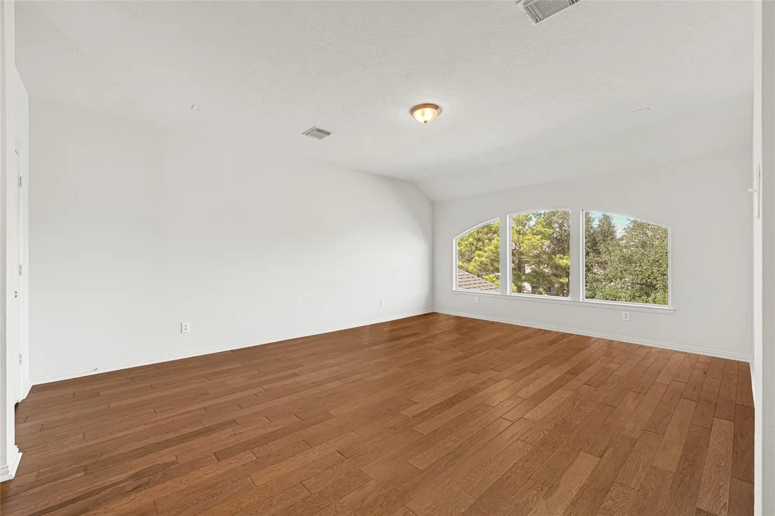 Photo of 74 E Arbor Camp Circle