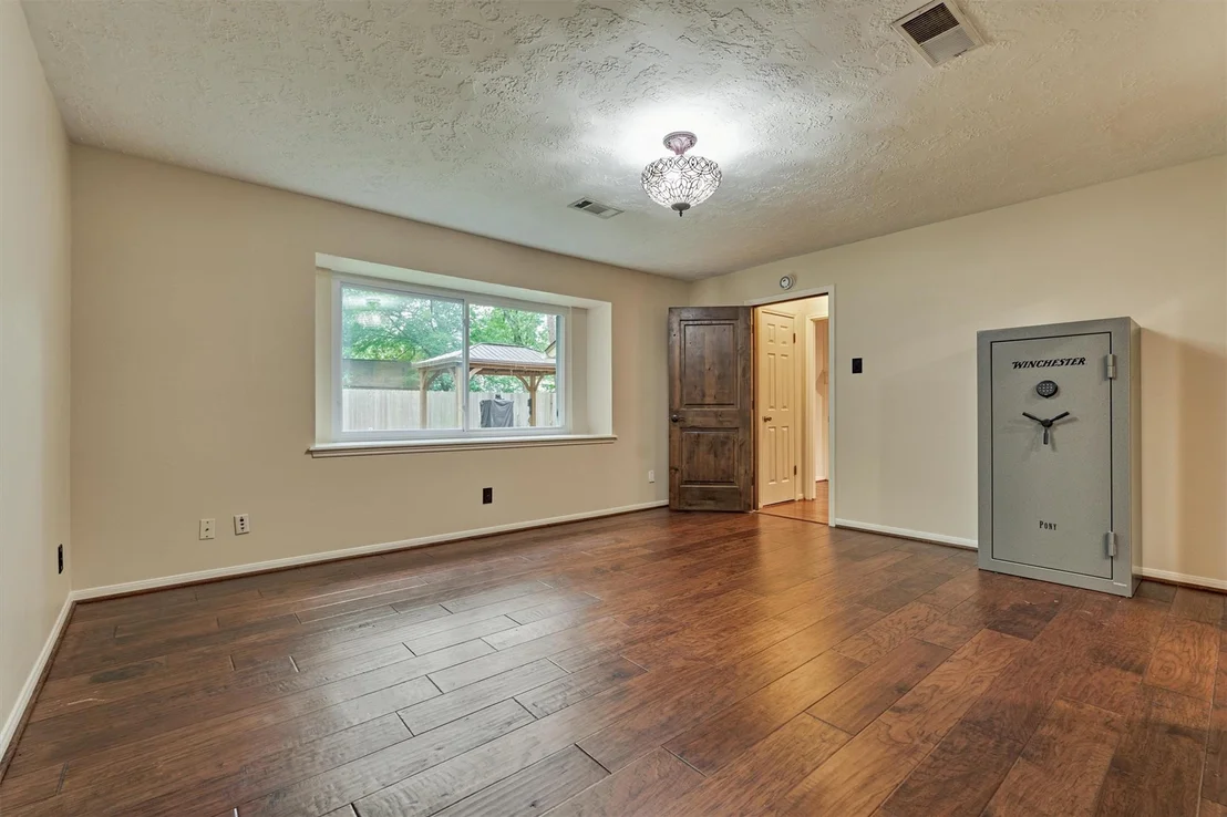Photo of 27237 Payne Court