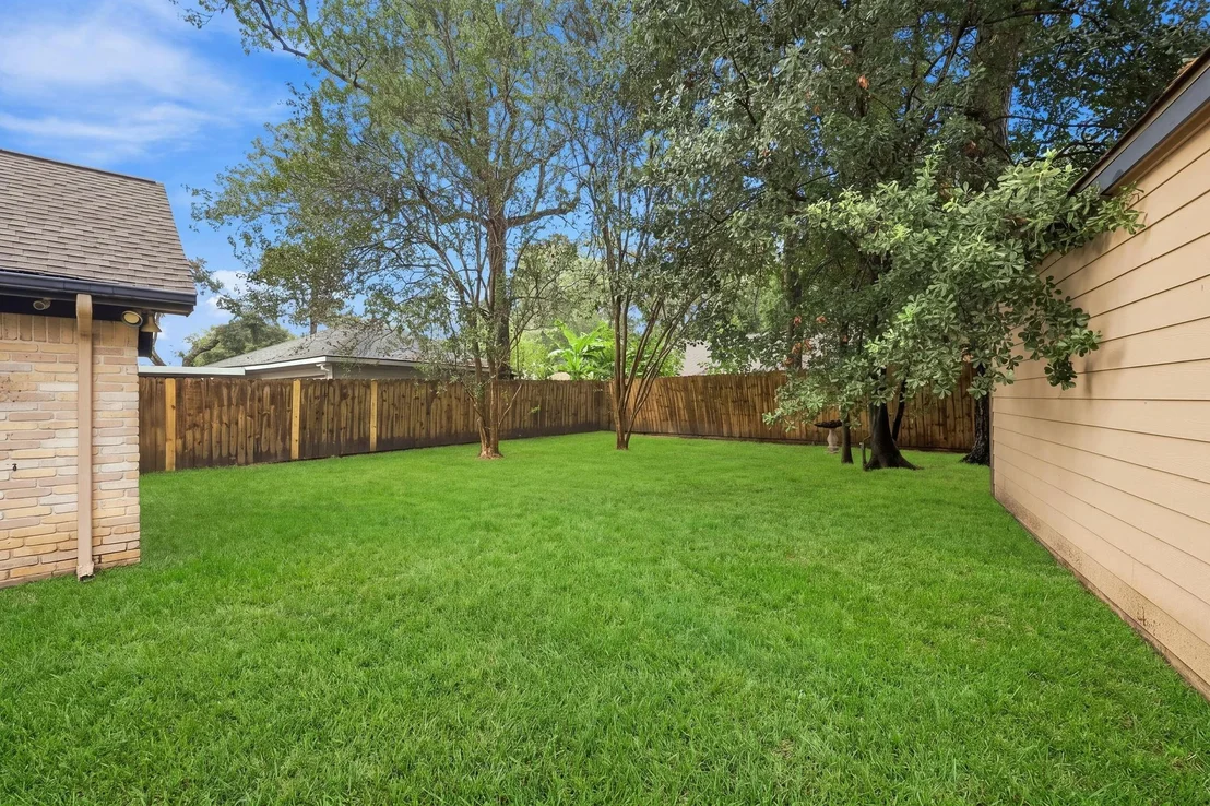 Photo of 25514 Fairbrook Lane