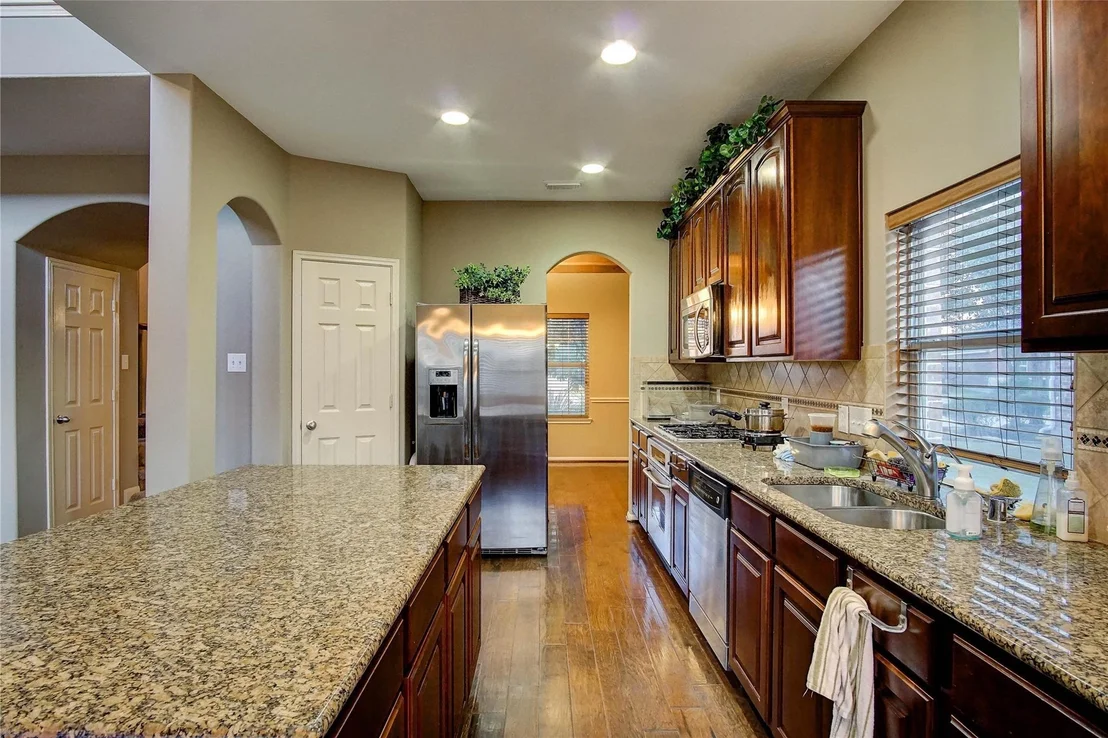 Photo of 8303 Kerrington Glen Drive