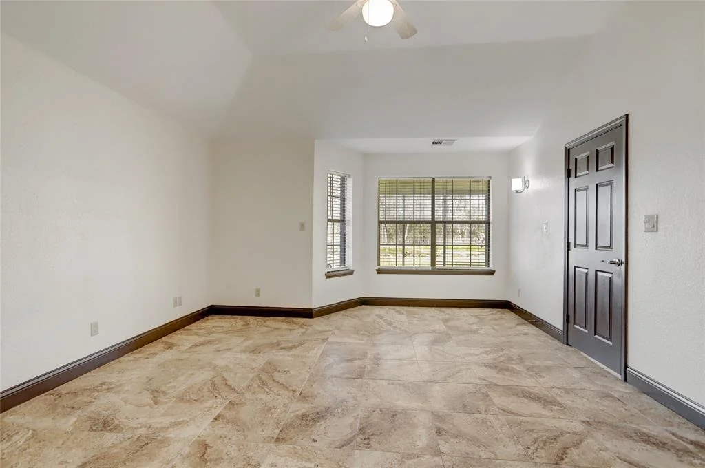 Photo of 1004 Mockingbird Lane