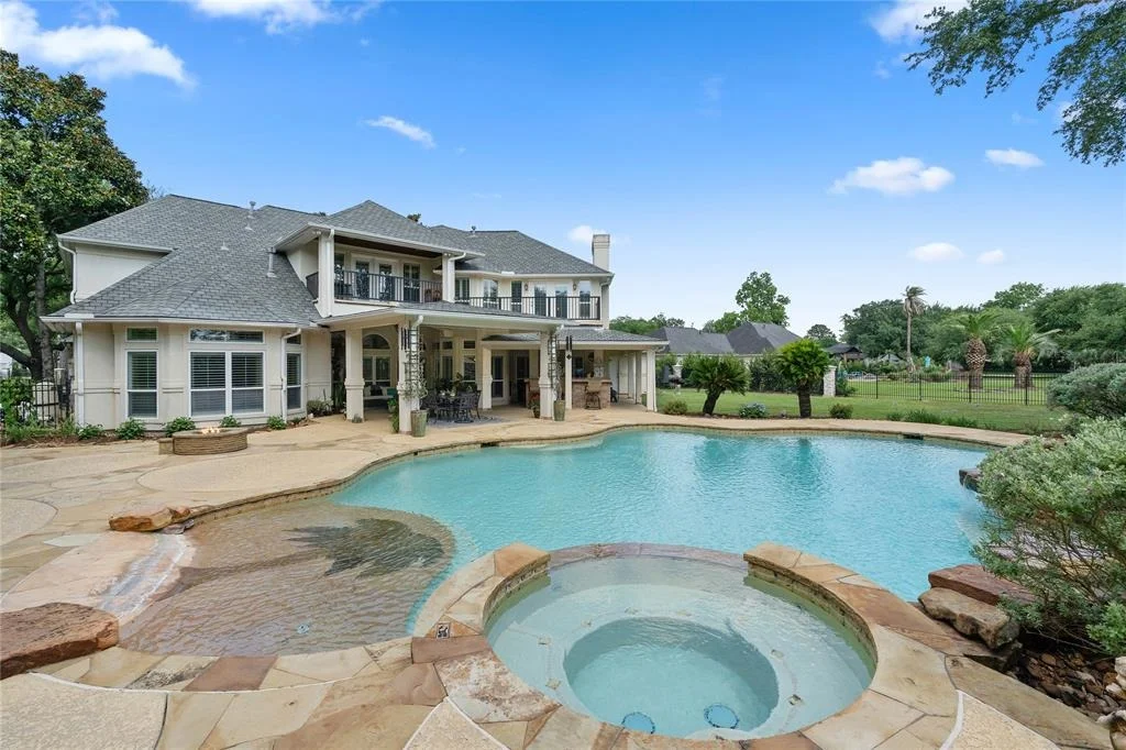 Photo of 9611 Stonebridge Place