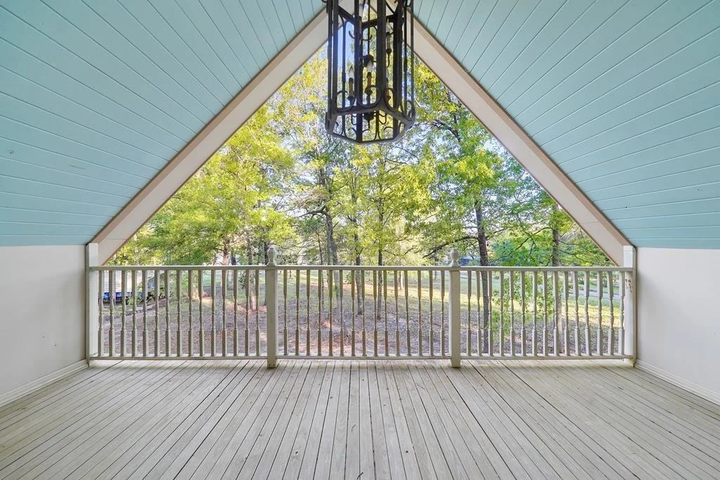 Photo of 245 Shadow Drive