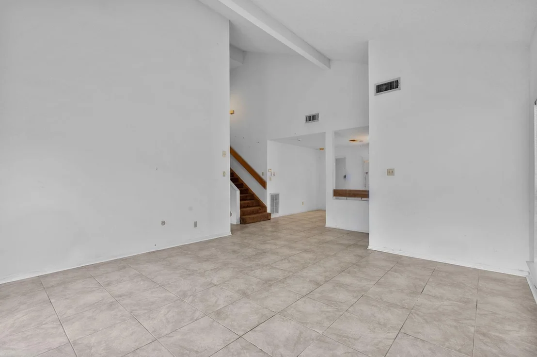 Photo of 8239 Twin Tree Lane