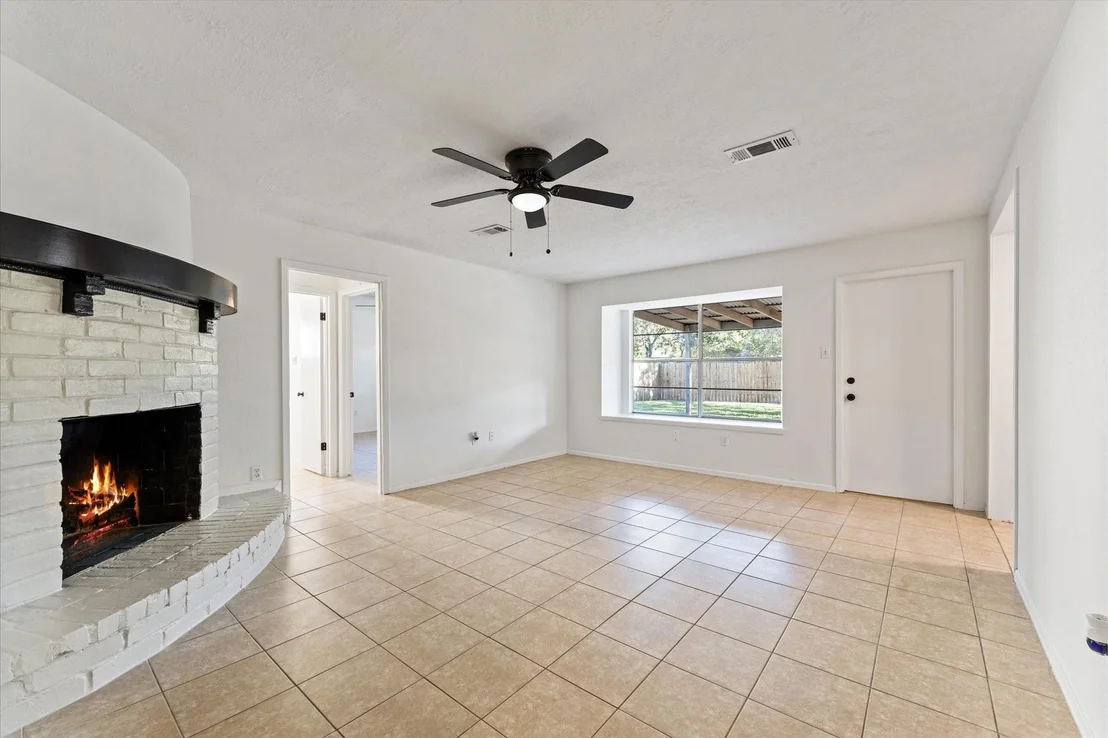 Photo of 23122 Cimber Lane