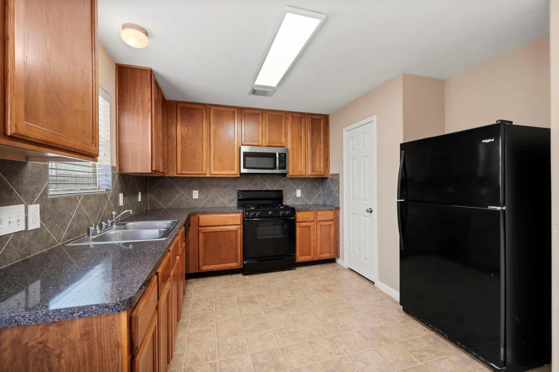 Photo of 3906 Falvel Shadow Creek Drive