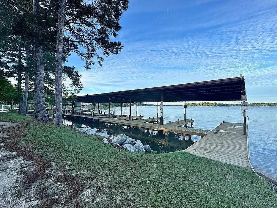 Photo of 308 N Point Drive