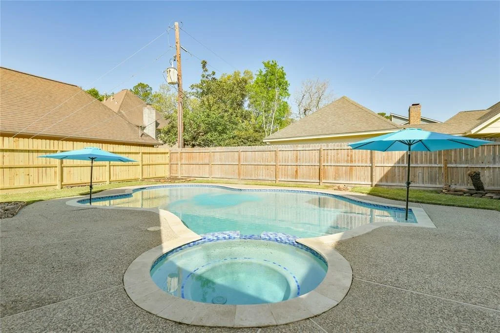 Photo of 16615 Aldenham Place