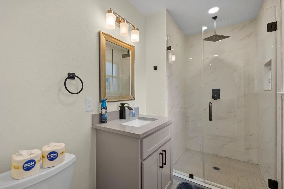 Photo of 2402 Chimney Rock Road