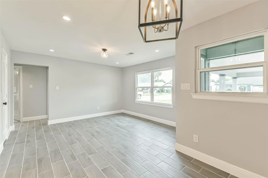 Photo of 8711 Othello Street