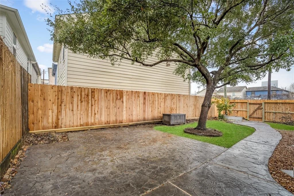 Photo of 1502 Robin Street