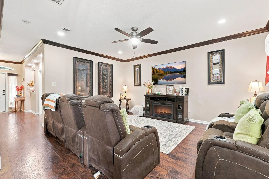 Photo of 1000 Arbor Way
