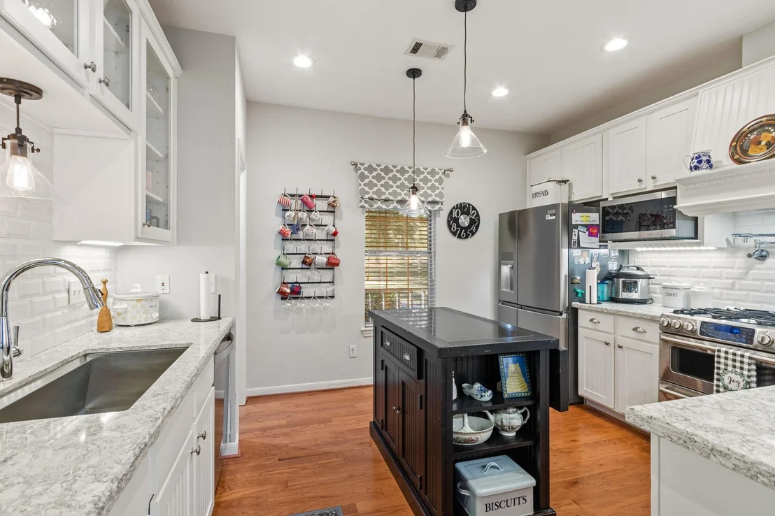 Photo of 30610 Quinn Road