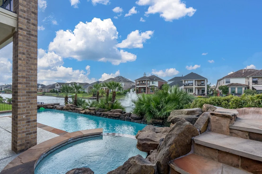 Photo of 18119 Blues Point Drive