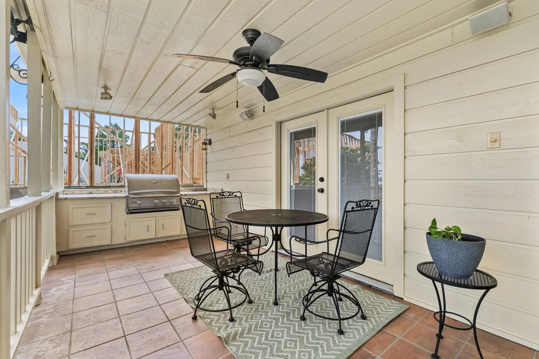 Photo of 130 Lakeside Drive