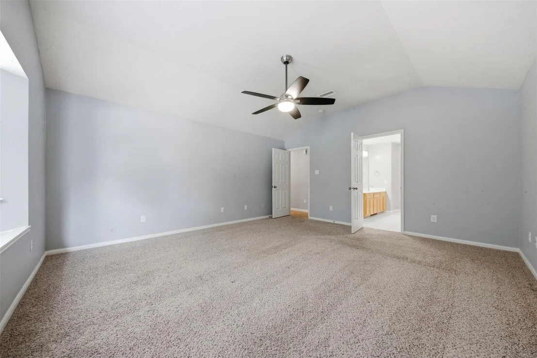 Photo of 2446 Halstead Drive