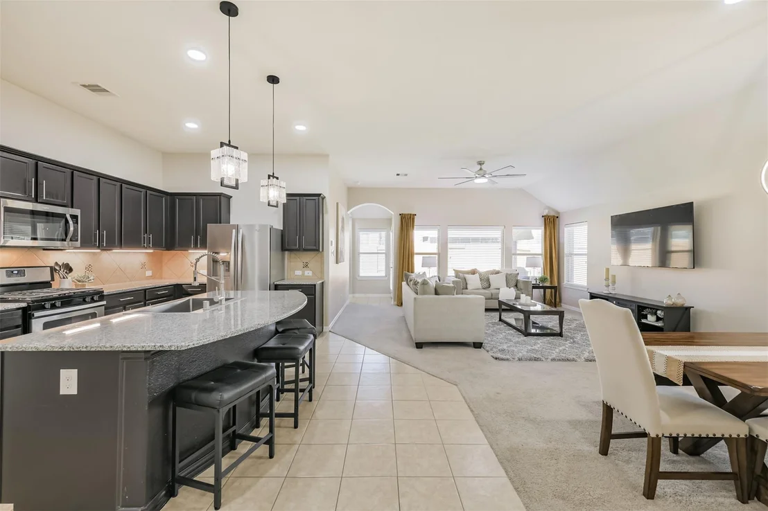 Photo of 9622 Invergarry Way