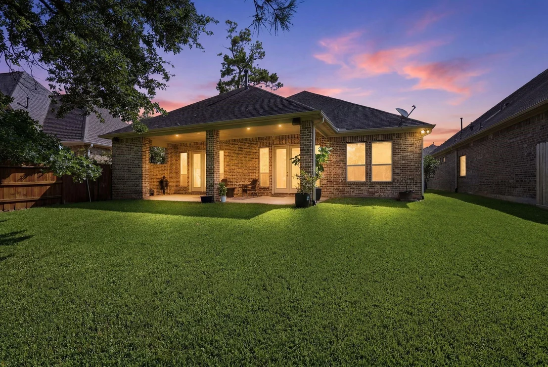 Photo of 111 Riverbend Way