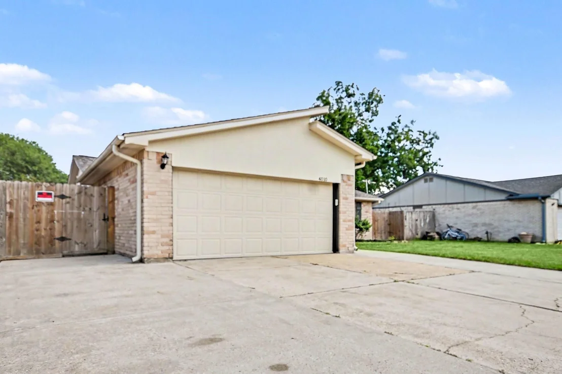 Photo of 4010 Bluebonnet Trail