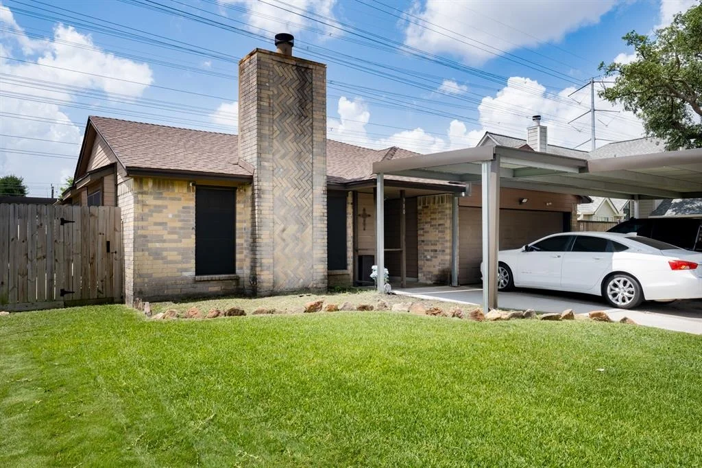Photo of 910 Wildwood Drive