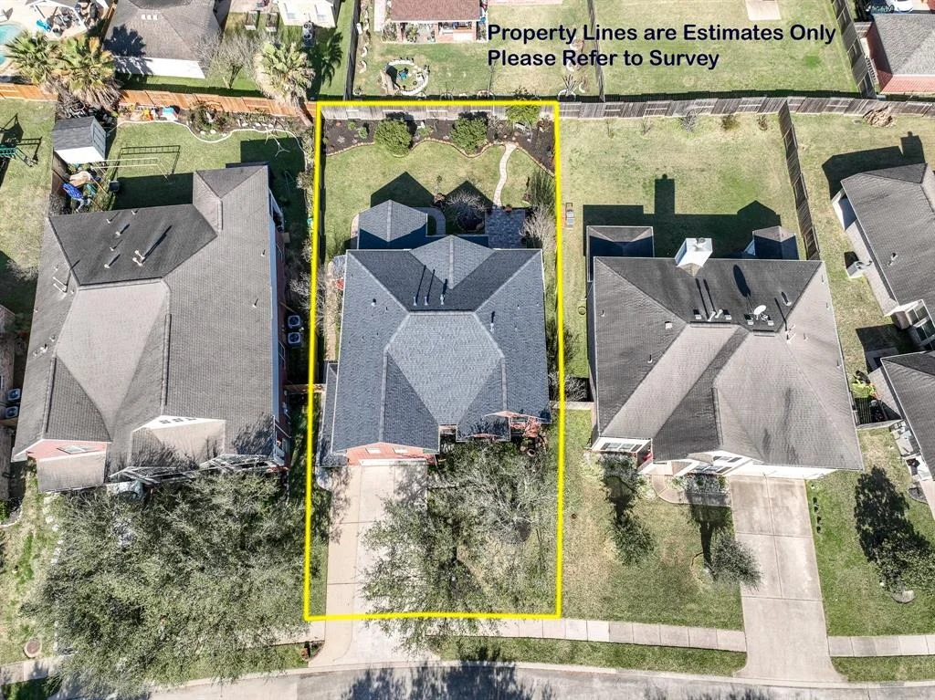 Photo of 601 White Oak Pointe