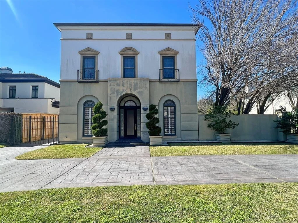 Photo of 6632 Brompton Road