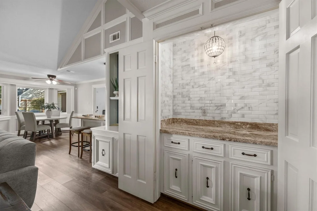 Photo of 9515 Oxted Lane