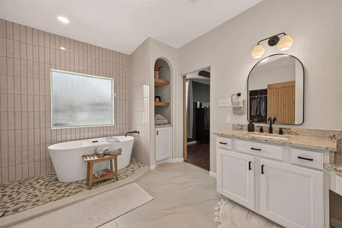 Photo of 3301 Sequoia Lake Trail
