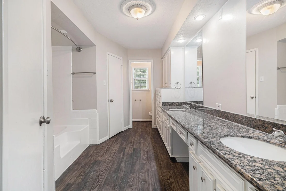 Photo of 543 Cane River Lane