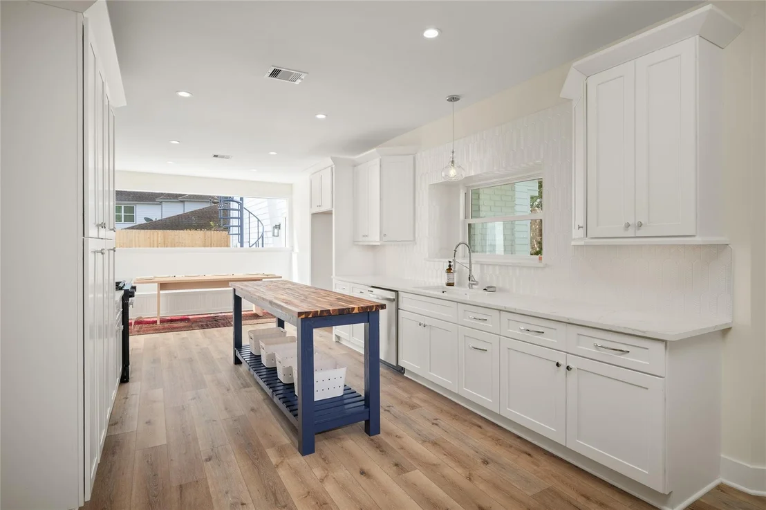 Photo of 1431 Hoveden Drive