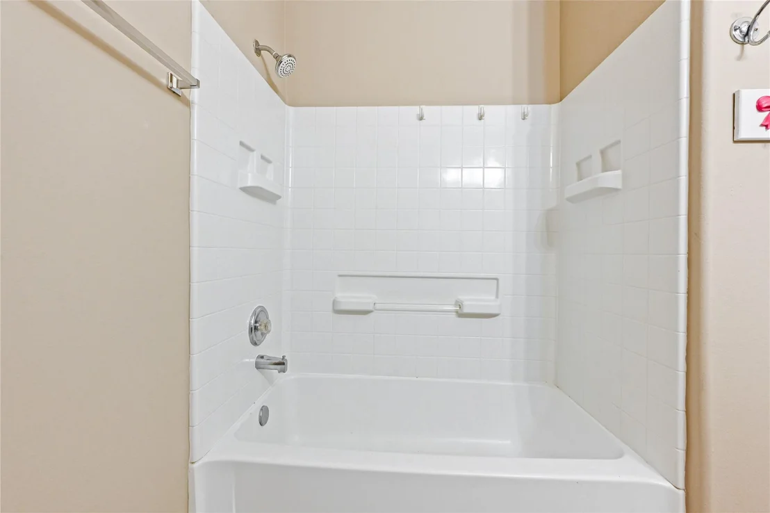 Photo of 952 Crannog Way