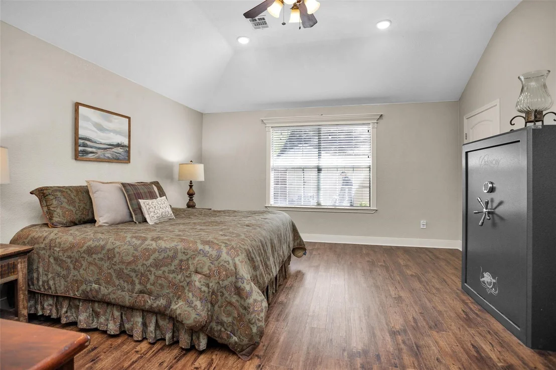 Photo of 11210 Walden Road