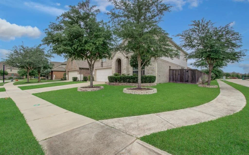 Photo of 10822 Paula Bluff Lane