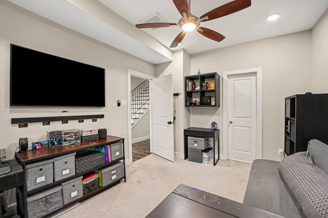 Photo of 1156 Wycliffe Drive
