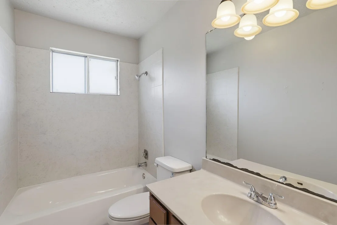 Photo of 2315 Hampton Road