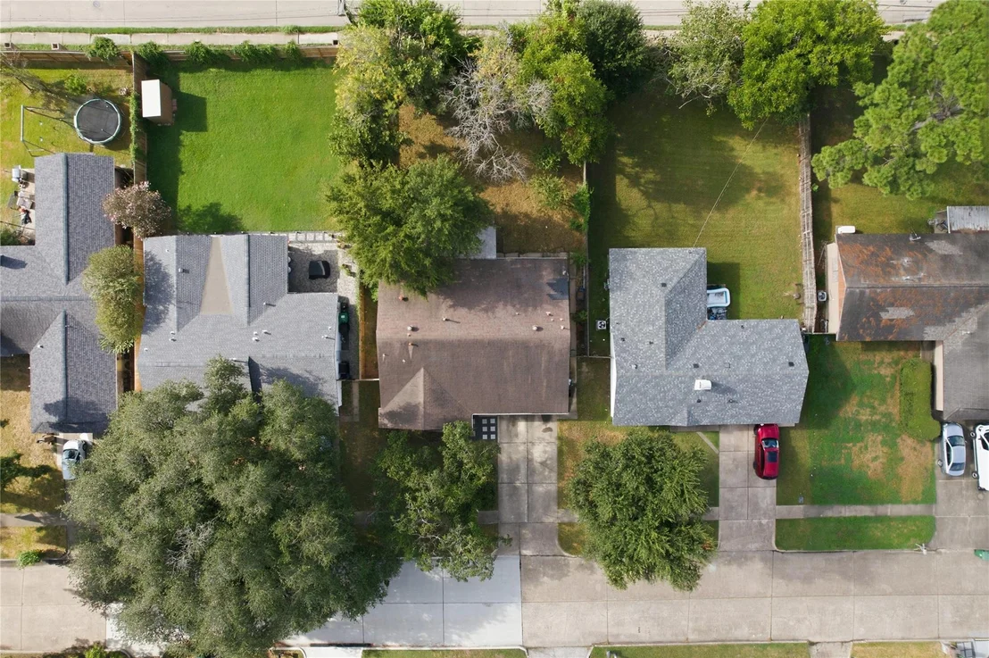 Photo of 5915 Black Maple Lane