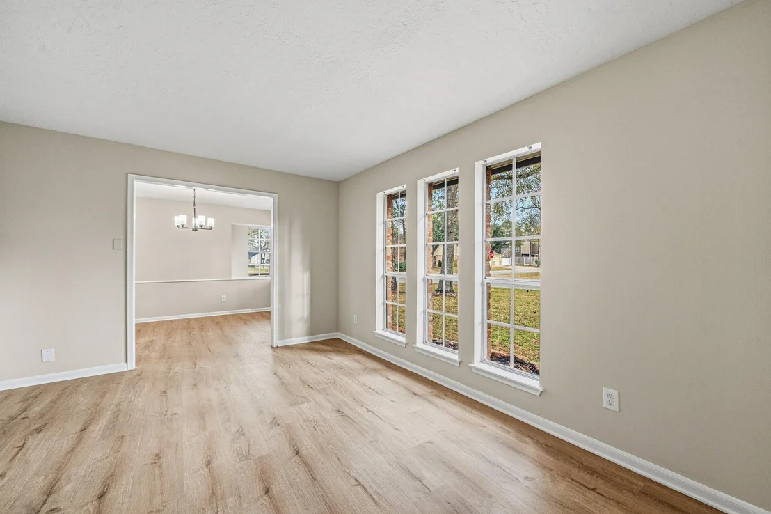 Photo of 119 Laura Lane