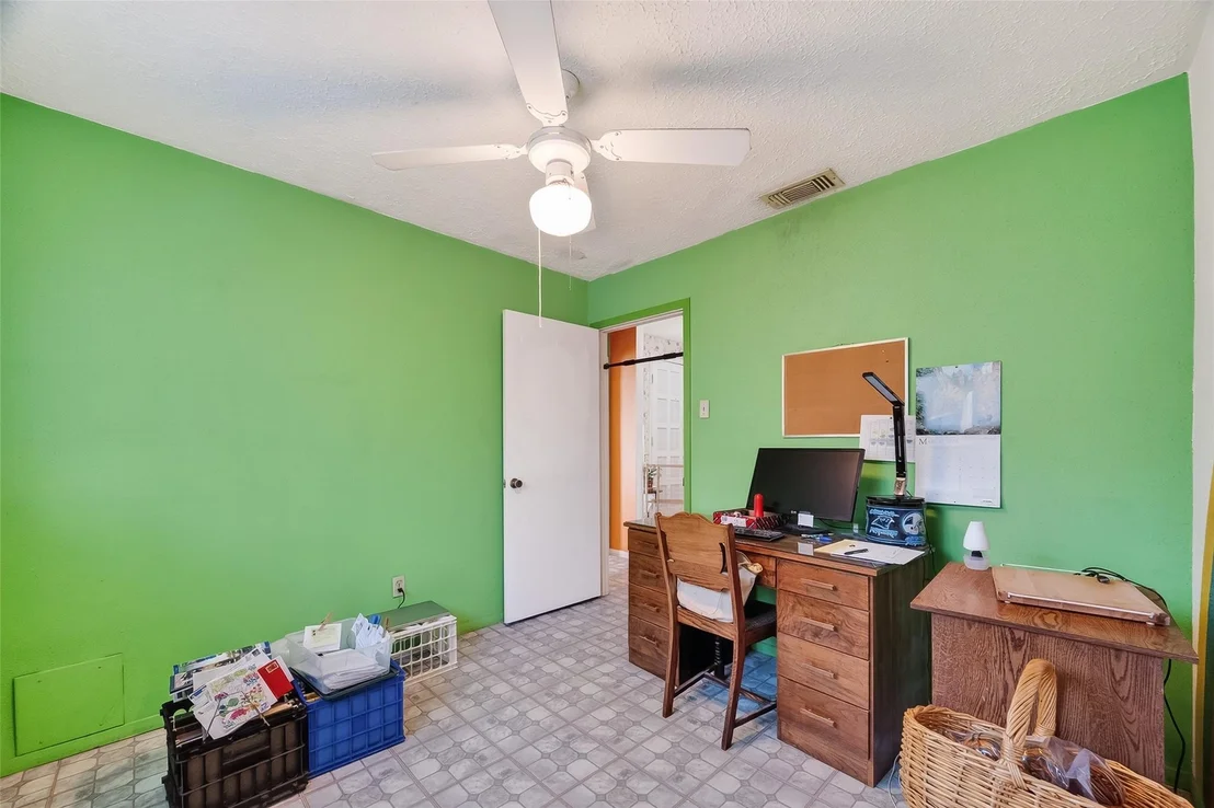 Photo of 302 Windward Drive