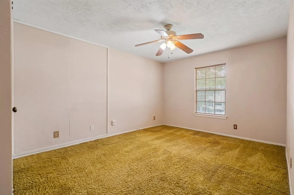 Photo of 28814 Enchanted Drive