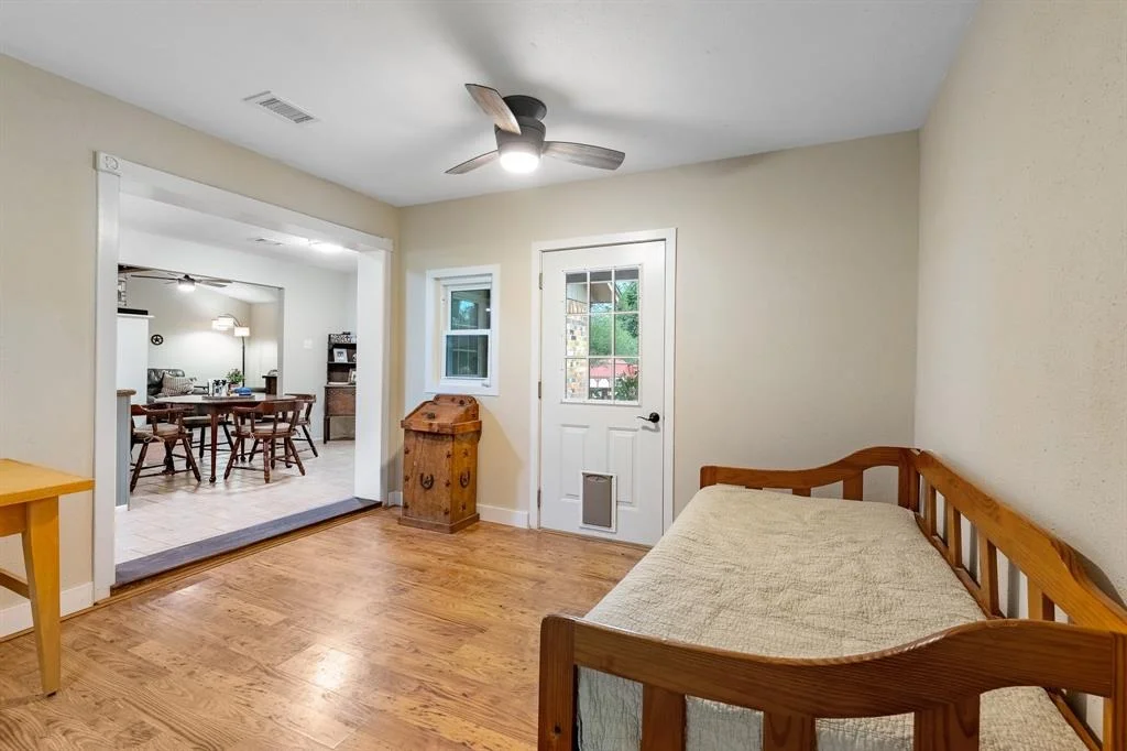 Photo of 4205 Wade Road