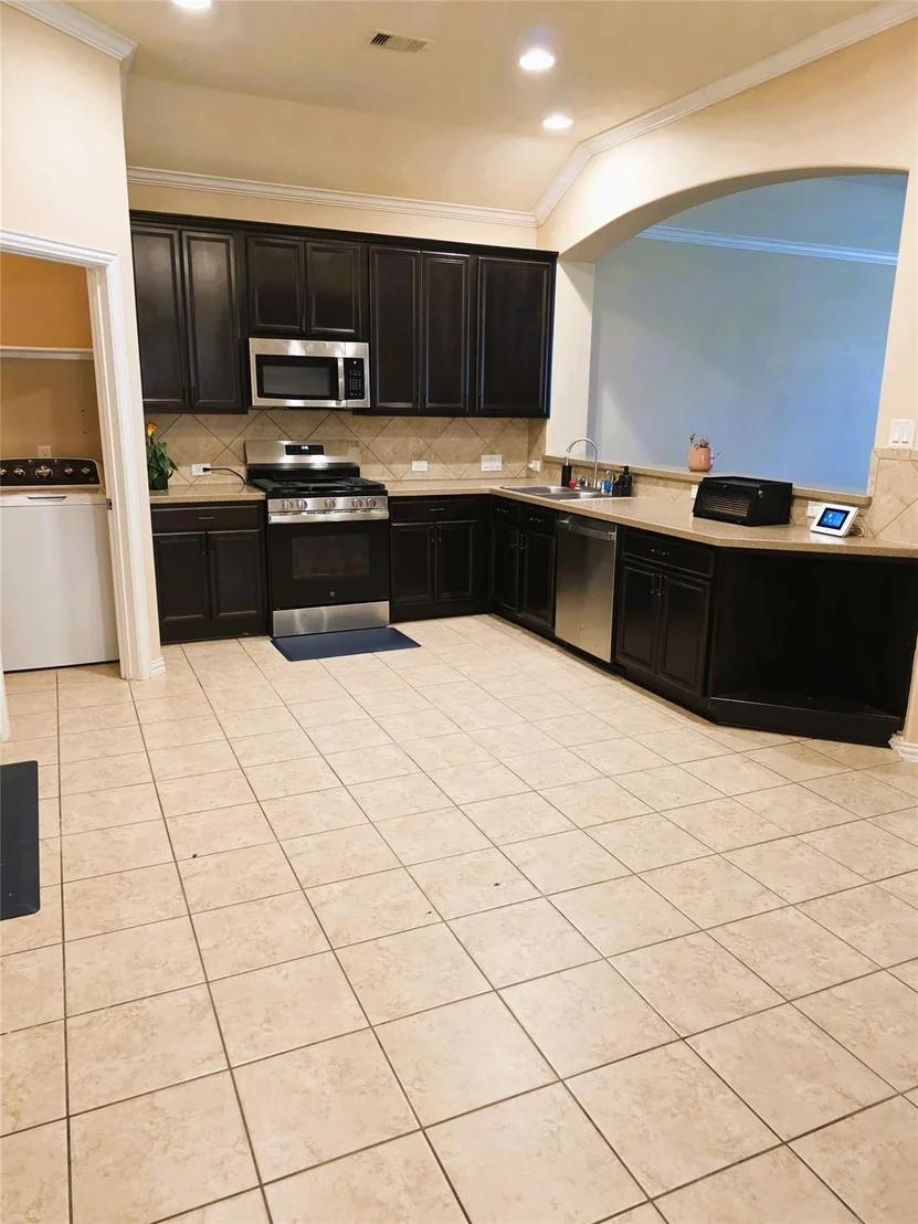 Photo of 24039 Clipper Hill Lane