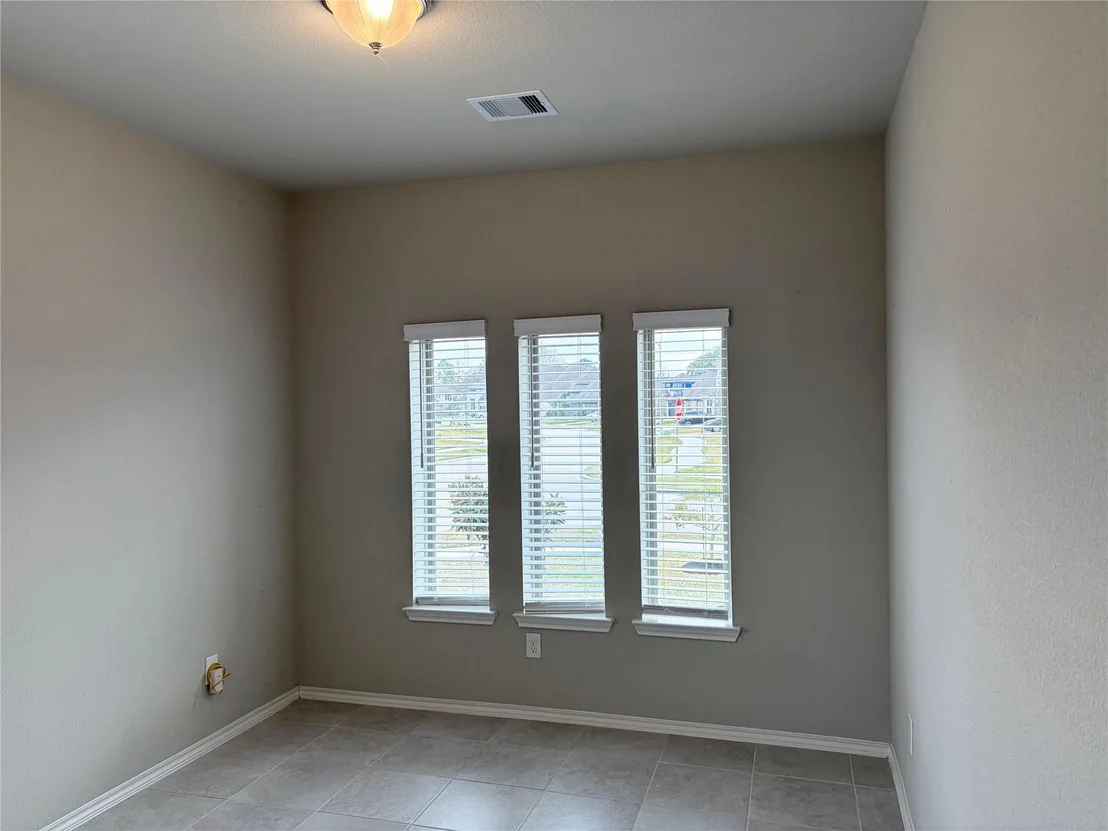 Photo of 323 Avenue B