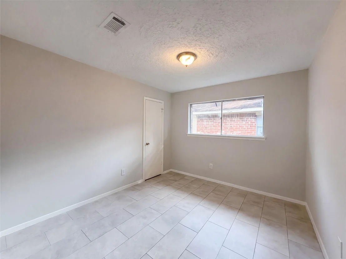 Photo of 23110 Pennsgrove Road