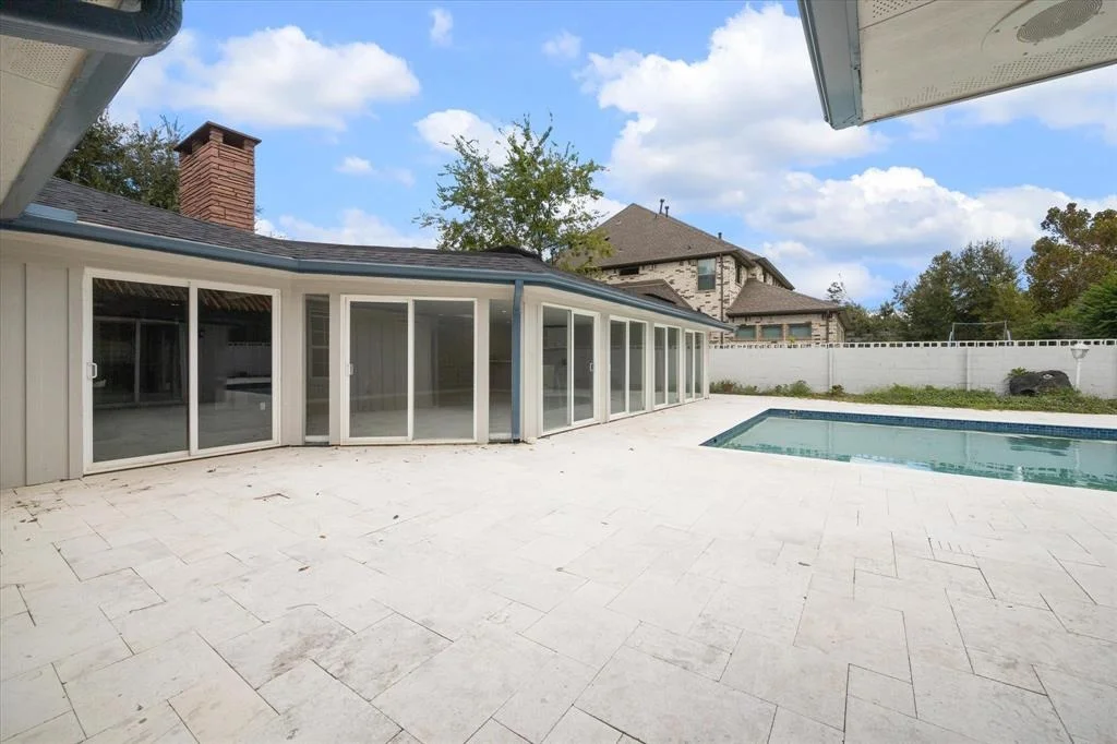 Photo of 8721 Westview Drive
