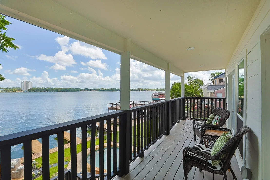 Photo of 848 Lake View Drive