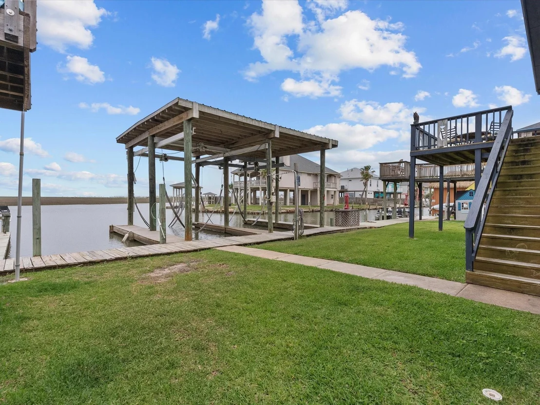 Photo of 517 Swordfish Lane