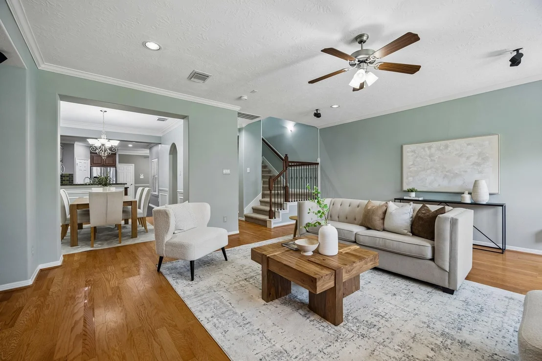 Photo of 1334 Ella Place