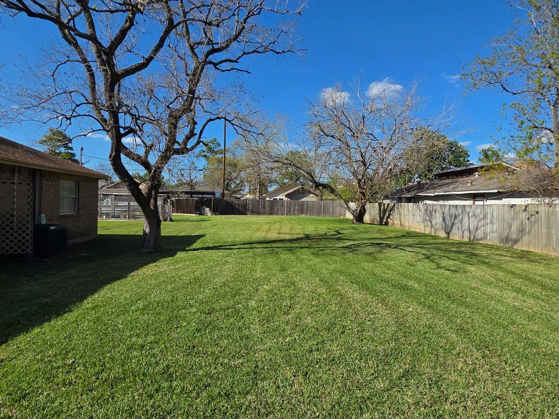 Photo of 8922 Carousel Lane